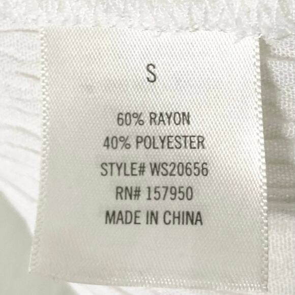 nwot BLUE RAIN Top S White Crinkle Navy-Embroidery Crochet Balloon-Long-Slv - Picture 8 of 11